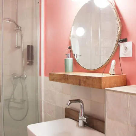 Beautiful Bright Near The Marais Apartamento *