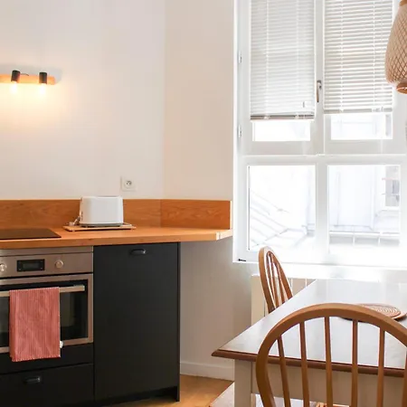Apartamento Beautiful Bright Near The Marais